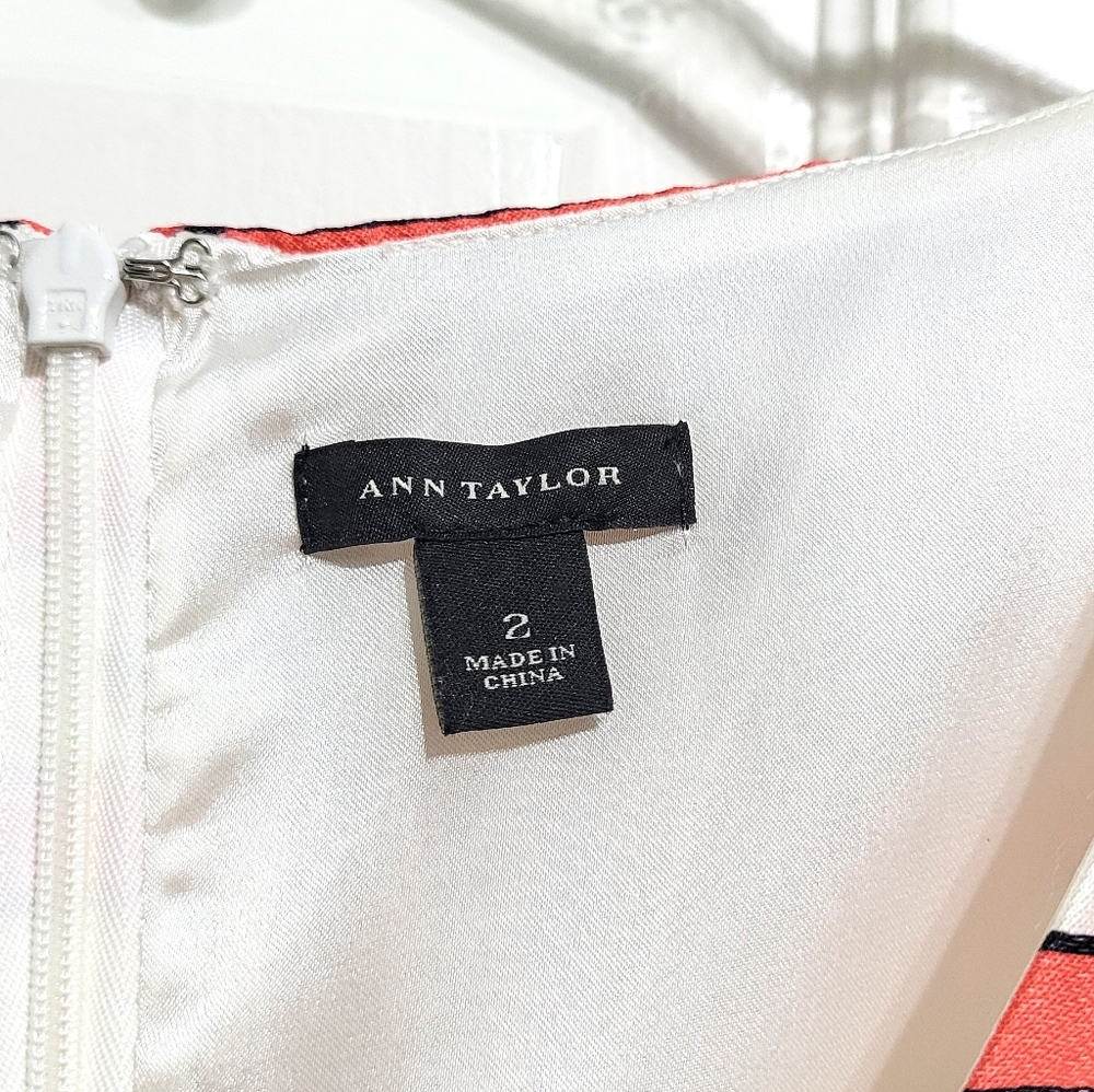Ann Taylor Striped Pin White Fit Flair Pleated Dress Shiny Satiny - Picture 4 of 7